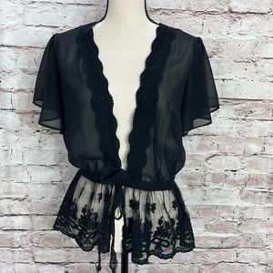 Goth Womens Anthropologie A’reve black size large short sleeve Shrug Cover se…